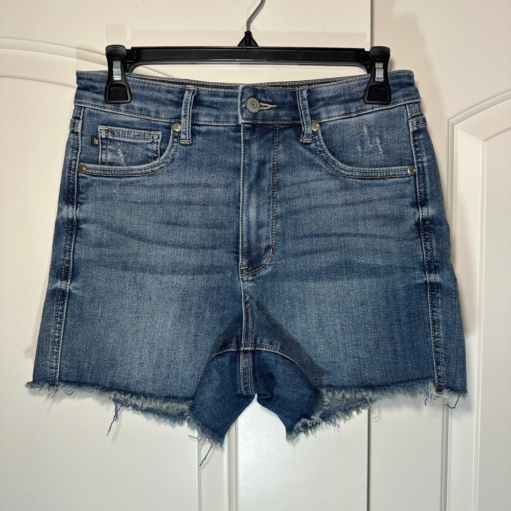 Judy Blue Jeans Shorts Womens Medium Curvy Lily Tummy Control Cutoffs JB150235